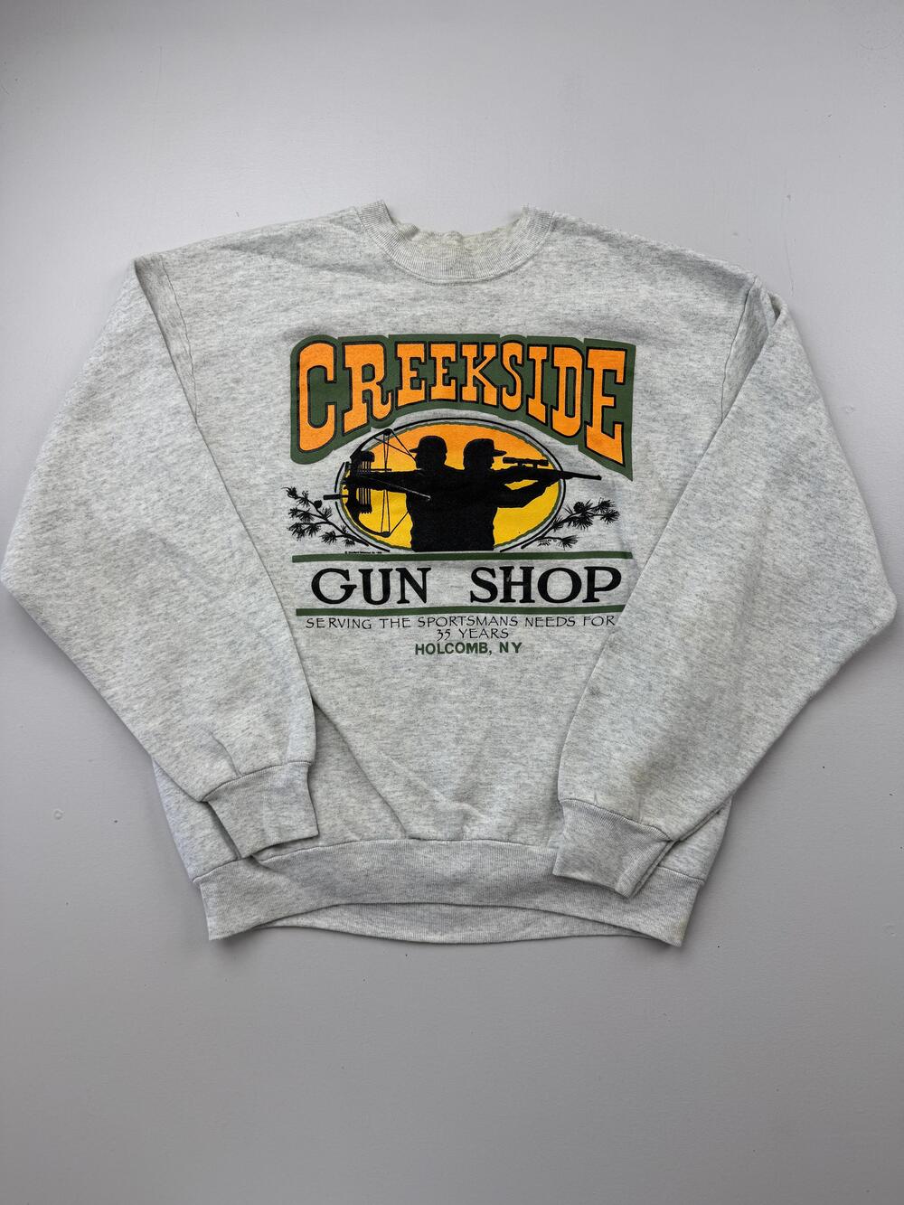 Vintage Fruit Of The Loom Sweatshirt Mens Large Gray Creekside Gun Shop NY USA